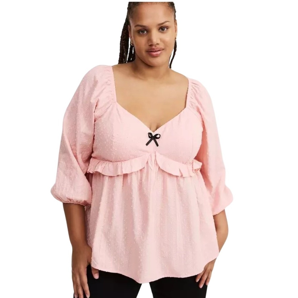 Torrid Peplum Cotton Dobby Top Silver Pink Bow Sweetheart Neck 3X 3 44410601 NEW